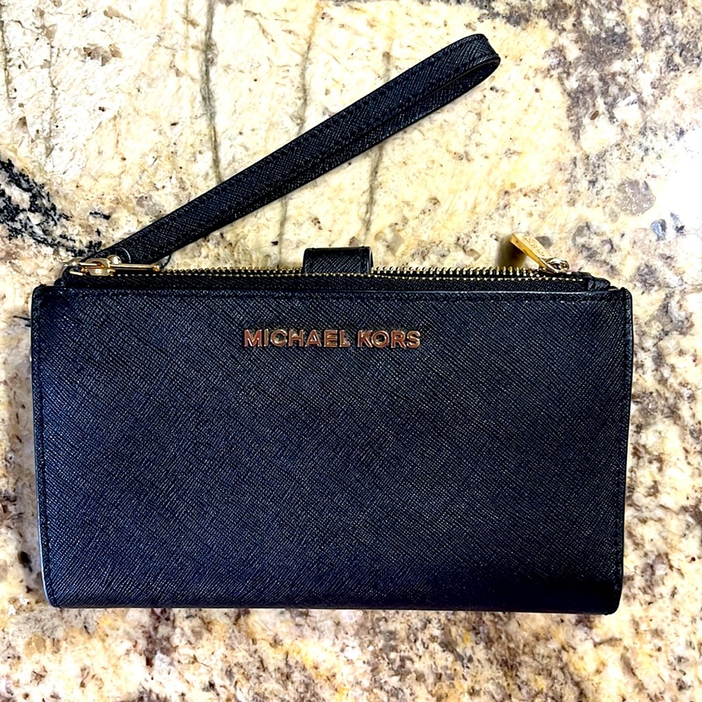 Michael Kors Clutch Wristlet